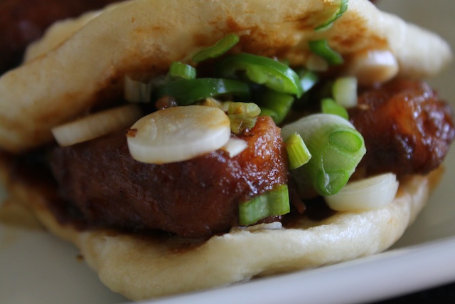 asian-style-roasted-pork-buns-the-yummy-truth